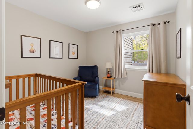 5 Chestnut Way Circle, Barnegat, NJ 08005