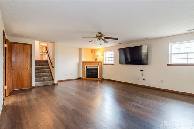 929 N Tecumseh Road, Springfield, OH 45504