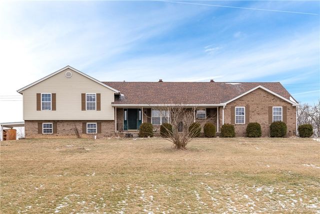 929 N Tecumseh Road, Springfield, OH 45504