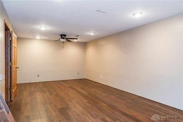 929 N Tecumseh Road, Springfield, OH 45504