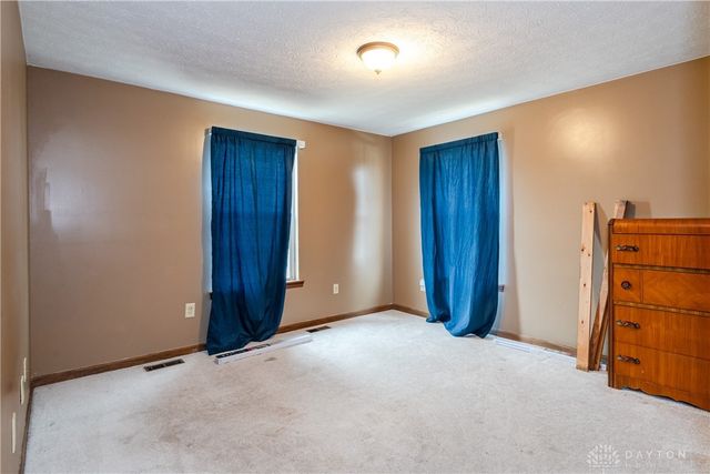 929 N Tecumseh Road, Springfield, OH 45504