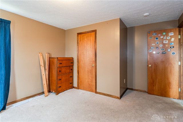 929 N Tecumseh Road, Springfield, OH 45504