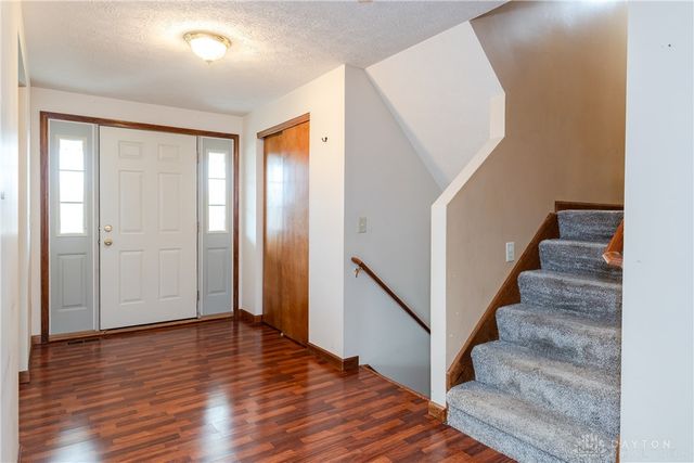 929 N Tecumseh Road, Springfield, OH 45504