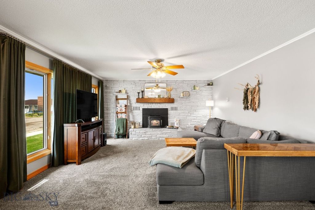 650 E Morse Street, Dillon, MT 59725 photo 4
