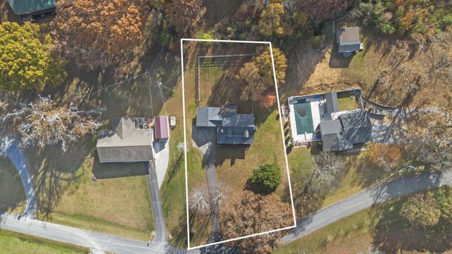 119 County Road 244, Athens, TN 37303