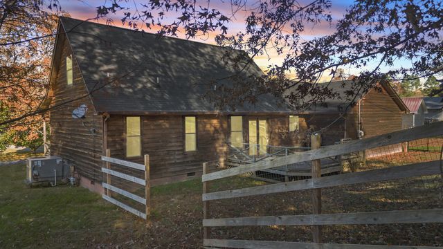 119 County Road 244, Athens, TN 37303