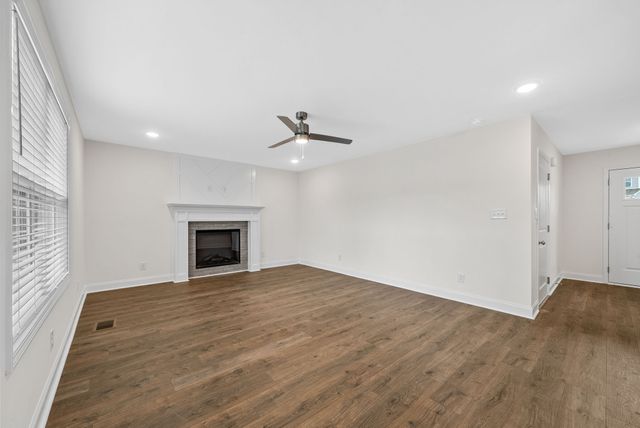 614 Chatsworth Drive, Clarksville, TN 37042