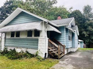 1227 Murray Avenue, Akron, OH 44310