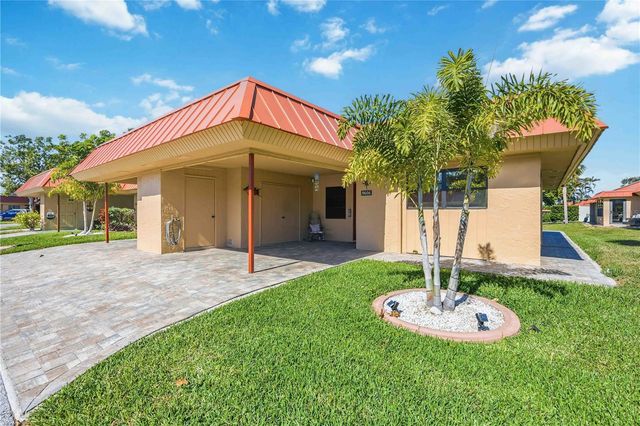 9606 VALENCIA COVE, Bradenton, FL 34210