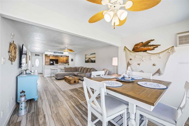 9606 VALENCIA COVE, Bradenton, FL 34210