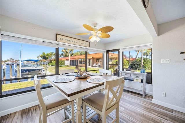 9606 VALENCIA COVE, Bradenton, FL 34210