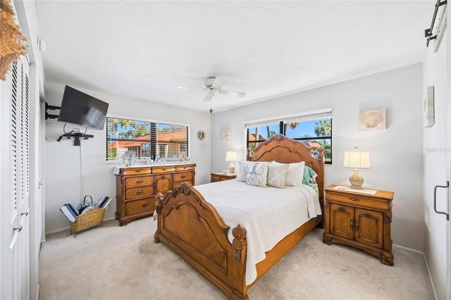 9606 VALENCIA COVE, Bradenton, FL 34210