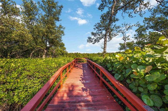 9606 VALENCIA COVE, Bradenton, FL 34210