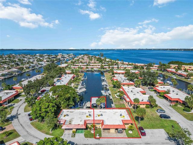 9606 VALENCIA COVE, Bradenton, FL 34210