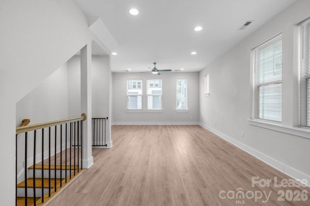 570 W End Drive, Charlotte, NC 28208