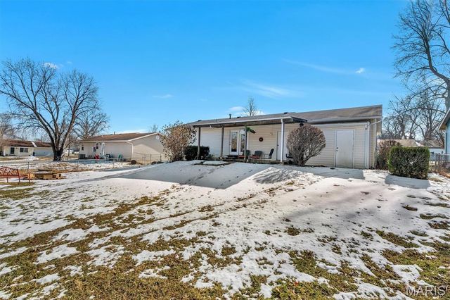 3605 Thyme Drive, St Charles, MO 63303