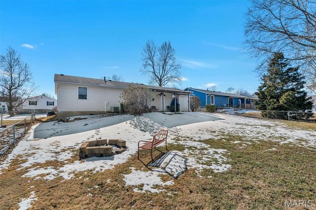 3605 Thyme Drive, St Charles, MO 63303