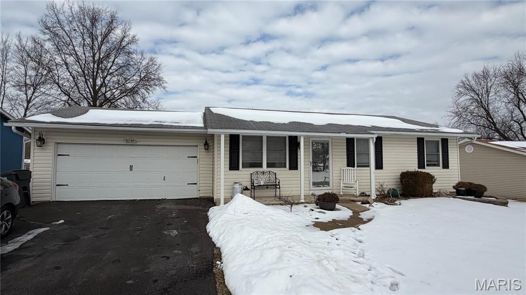 3605 Thyme Drive, St Charles, MO 63303