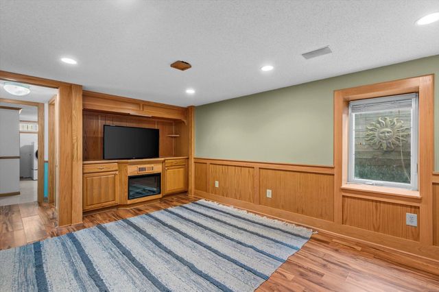 1166 Main Street, Lino Lakes, MN 55014