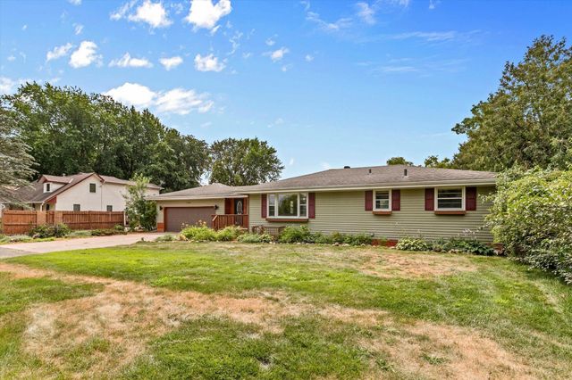 1166 Main Street, Lino Lakes, MN 55014