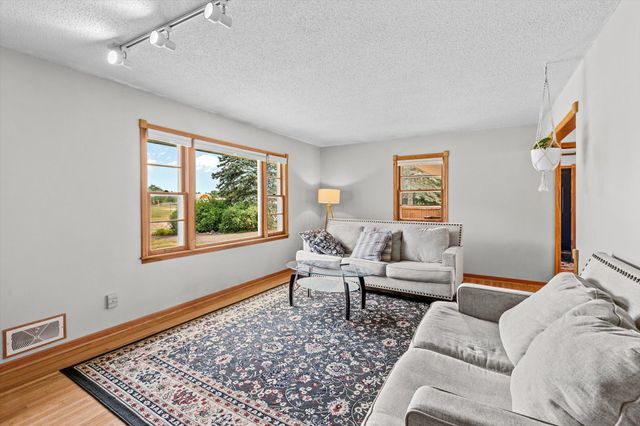 1166 Main Street, Lino Lakes, MN 55014