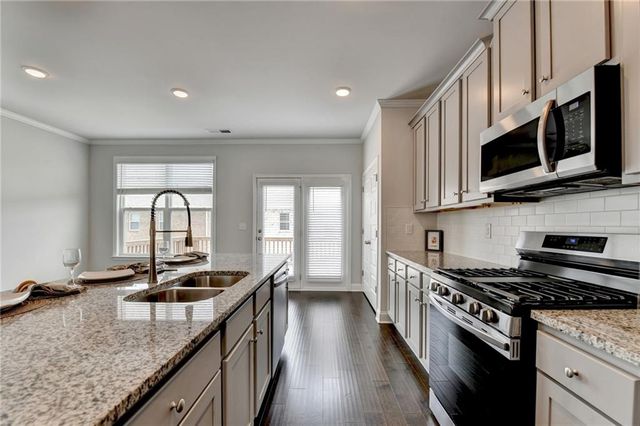 2695 La Rive Drive, Duluth, GA 30097