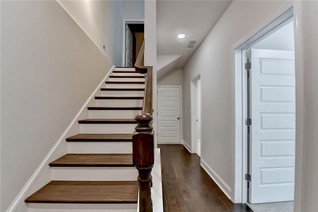 2695 La Rive Drive, Duluth, GA 30097