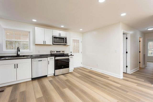 333 Cross Road, Dunlap, TN 37327