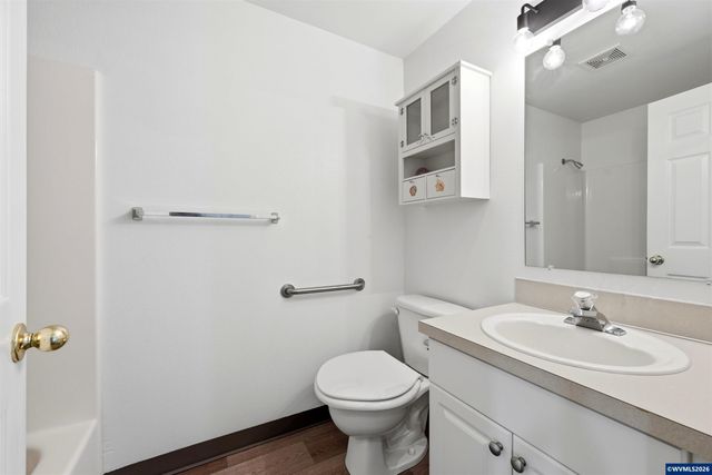 3086 SE 23rd Av, Albany, OR 97322