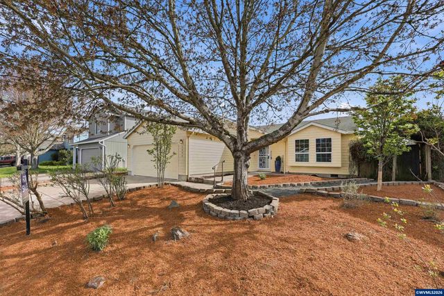 3086 SE 23rd Av, Albany, OR 97322