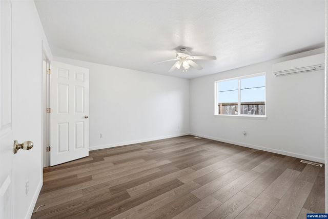 3086 SE 23rd Av, Albany, OR 97322