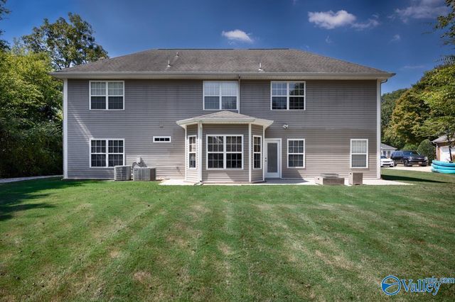 176 Riverwalk Trail, New Market, AL 35761