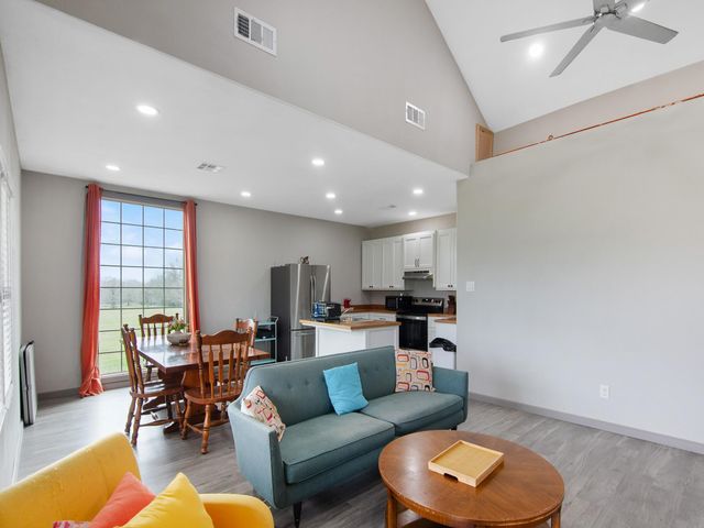 37462 Vaclavik Road, Pattison, TX 77423