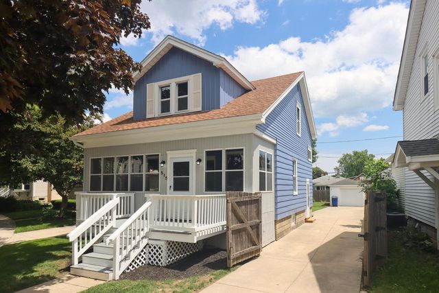 515 Shelley DRIVE, Racine, WI 53405