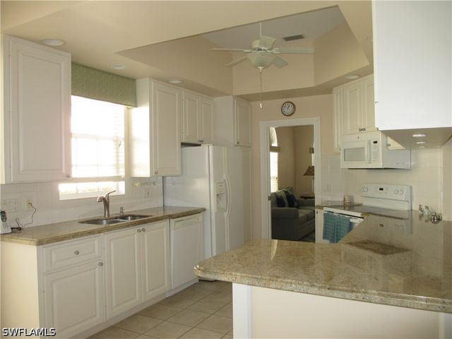 4345 Montalvo CT, Naples, FL 34109