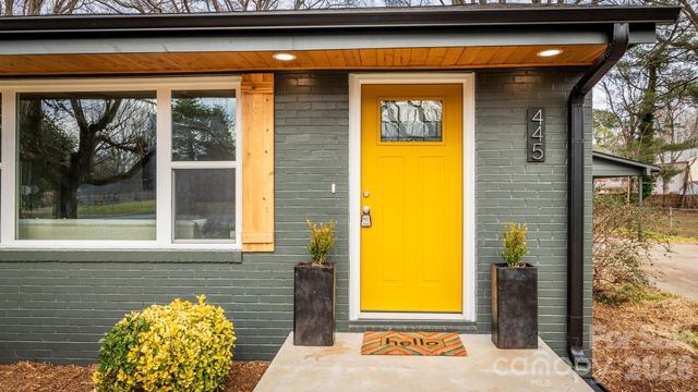 445 Hillcrest Drive, Statesville, NC 28677