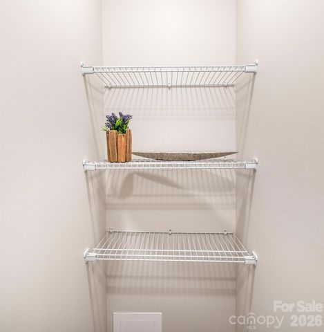 445 Hillcrest Drive, Statesville, NC 28677