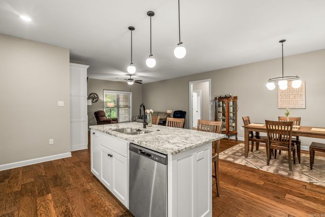 40 Neva Ridge Road, Greenbrier, AR 72058