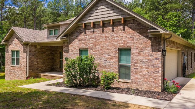 40 Neva Ridge Road, Greenbrier, AR 72058