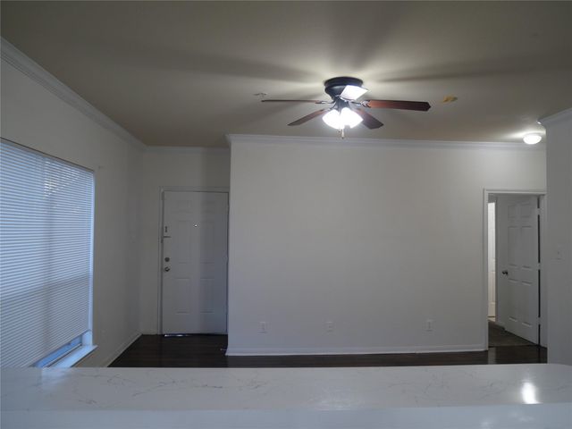 6289 Wilcrest Drive 6202, Houston, TX 77072