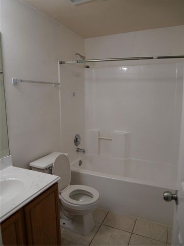 6289 Wilcrest Drive 6202, Houston, TX 77072