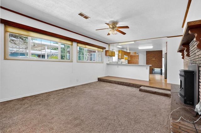 3900 DELAMAR Avenue NE, Albuquerque, NM 87110