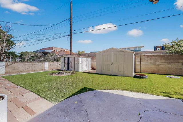 3900 DELAMAR Avenue NE, Albuquerque, NM 87110