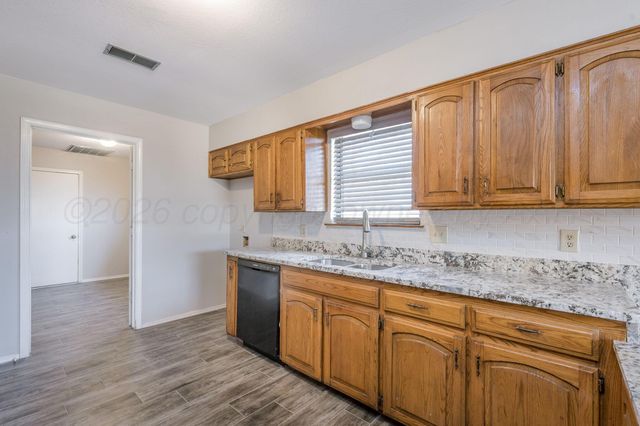 6000 HAMPTON Drive, Amarillo, TX 79109