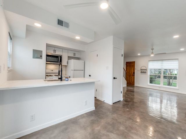 7801 Shoal Creek BLVD 139, Austin, TX 78757