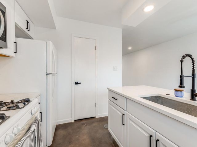 7801 Shoal Creek BLVD 139, Austin, TX 78757