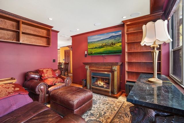 131 Perkins 131, Boston, MA 02130