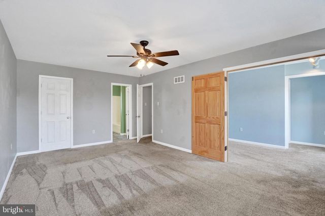 14 HOFFHEINS DR, New Freedom, PA 17349