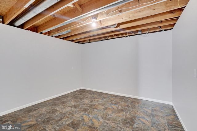 14 HOFFHEINS DR, New Freedom, PA 17349