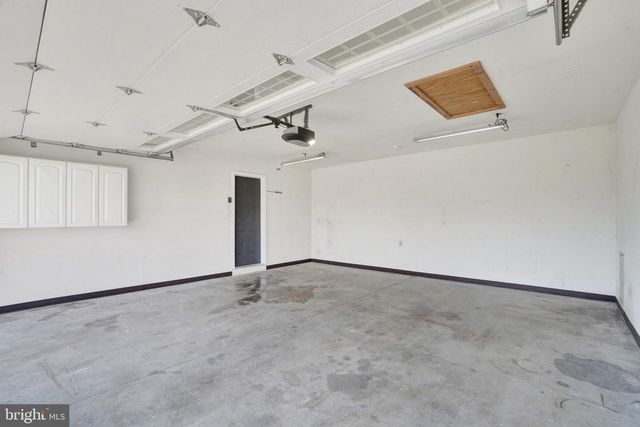 14 HOFFHEINS DR, New Freedom, PA 17349